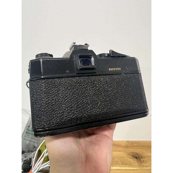 Vintage Vivitar 400 SL camera - Picture 5 of 10